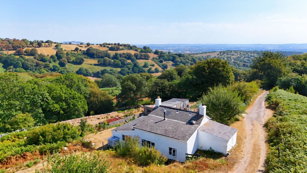 Aerial View- click for photo gallery